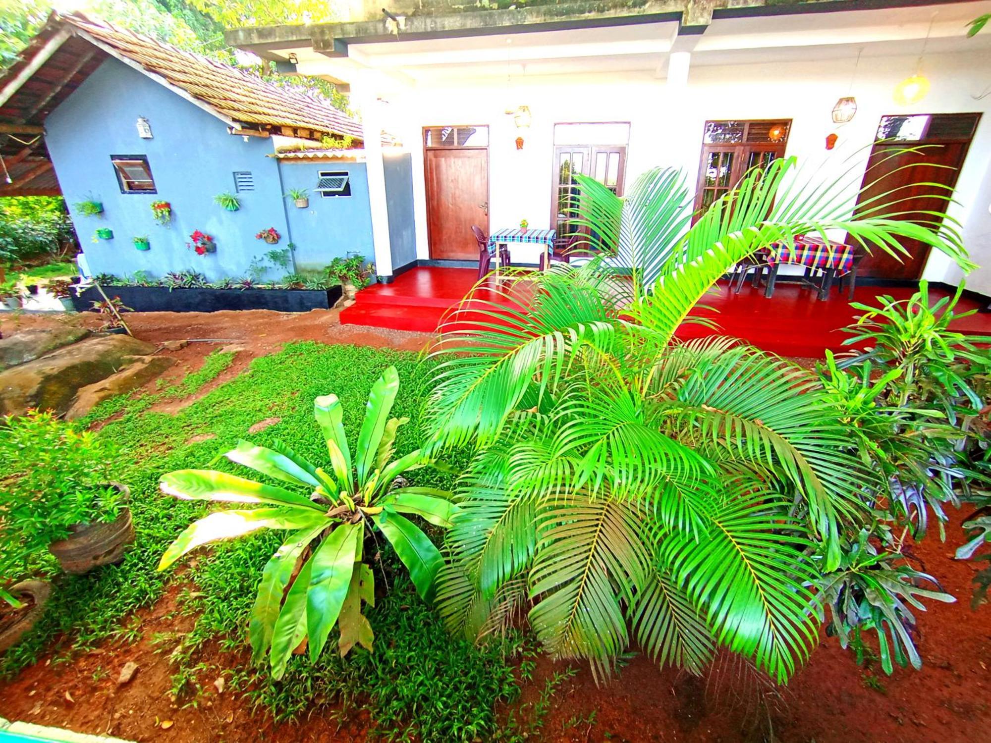 Sasaa Guest House Mirissa Exteriér fotografie