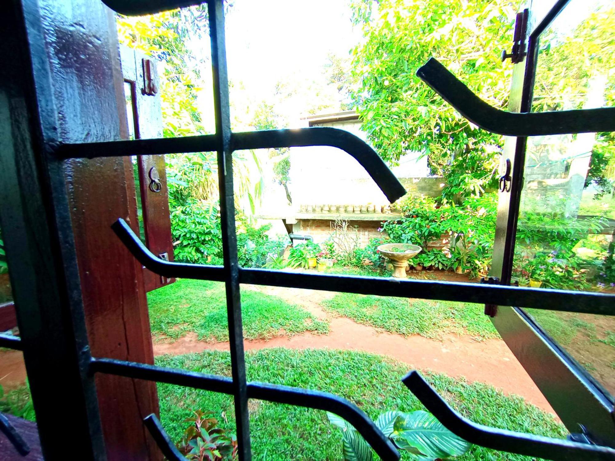 Sasaa Guest House Mirissa Exteriér fotografie