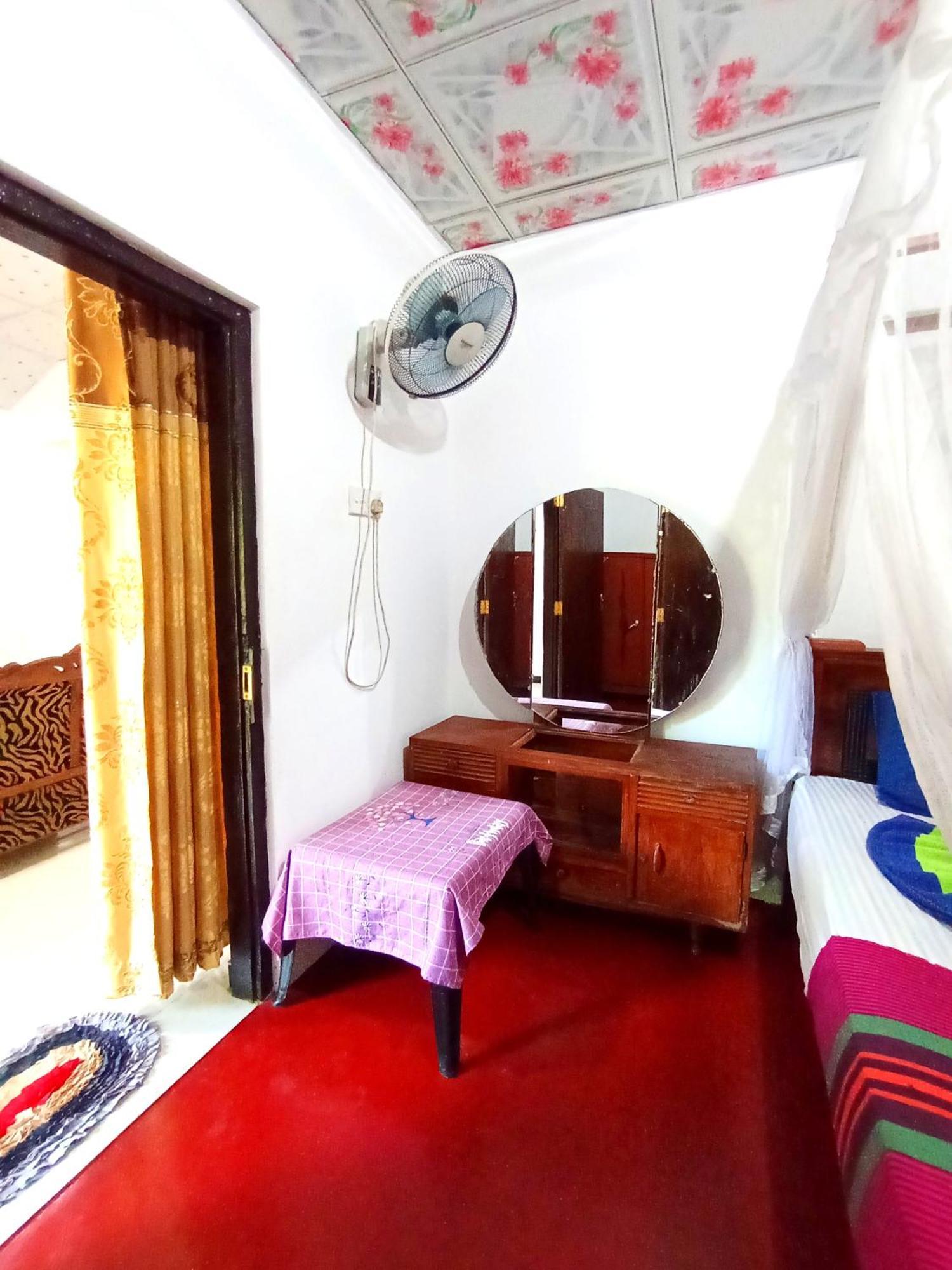 Sasaa Guest House Mirissa Exteriér fotografie
