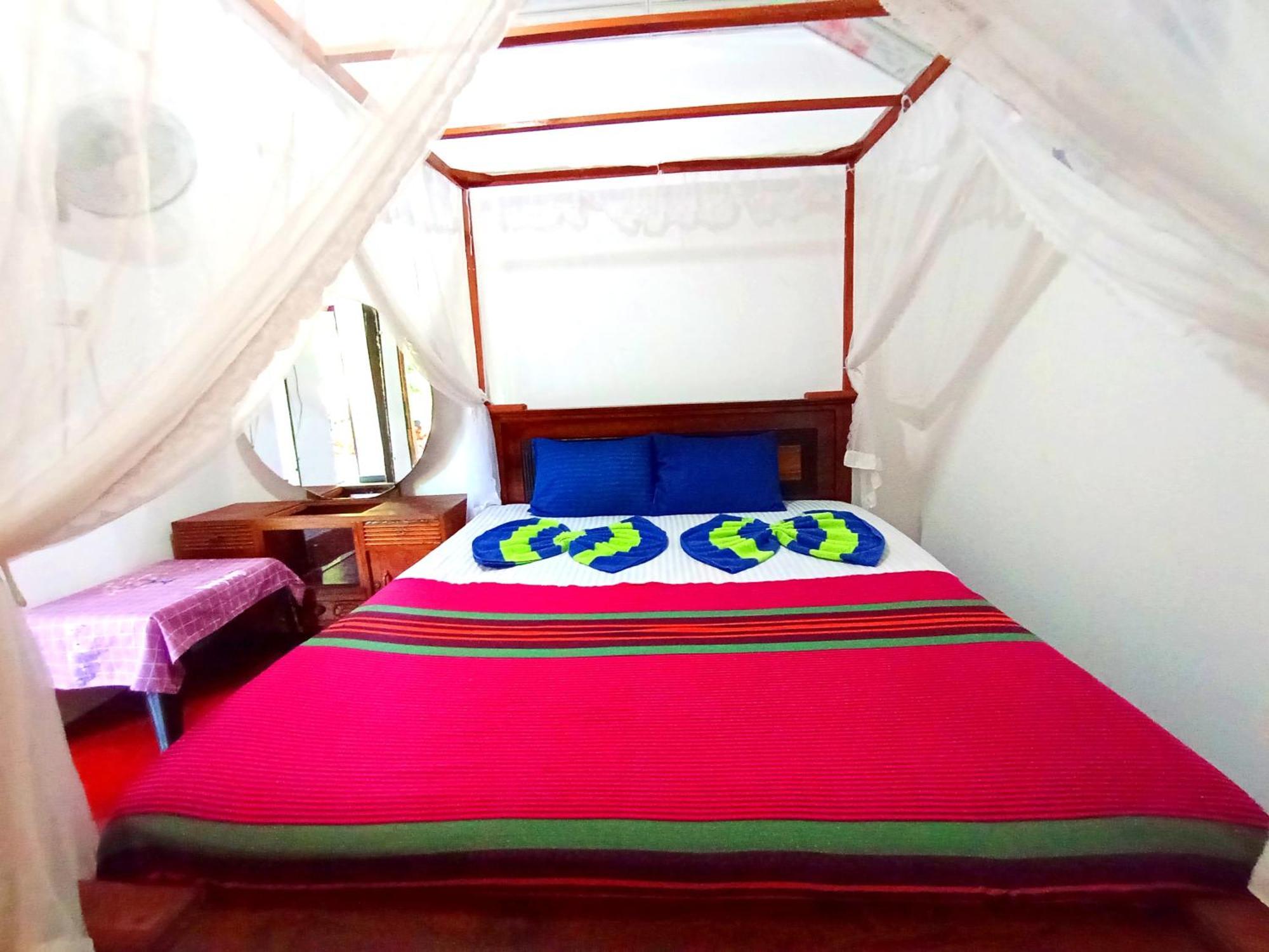Sasaa Guest House Mirissa Exteriér fotografie