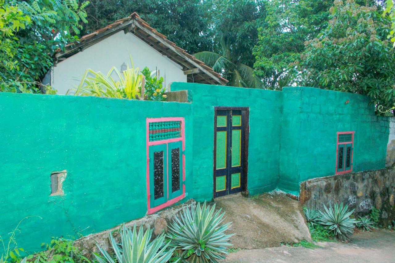 Sasaa Guest House Mirissa Exteriér fotografie